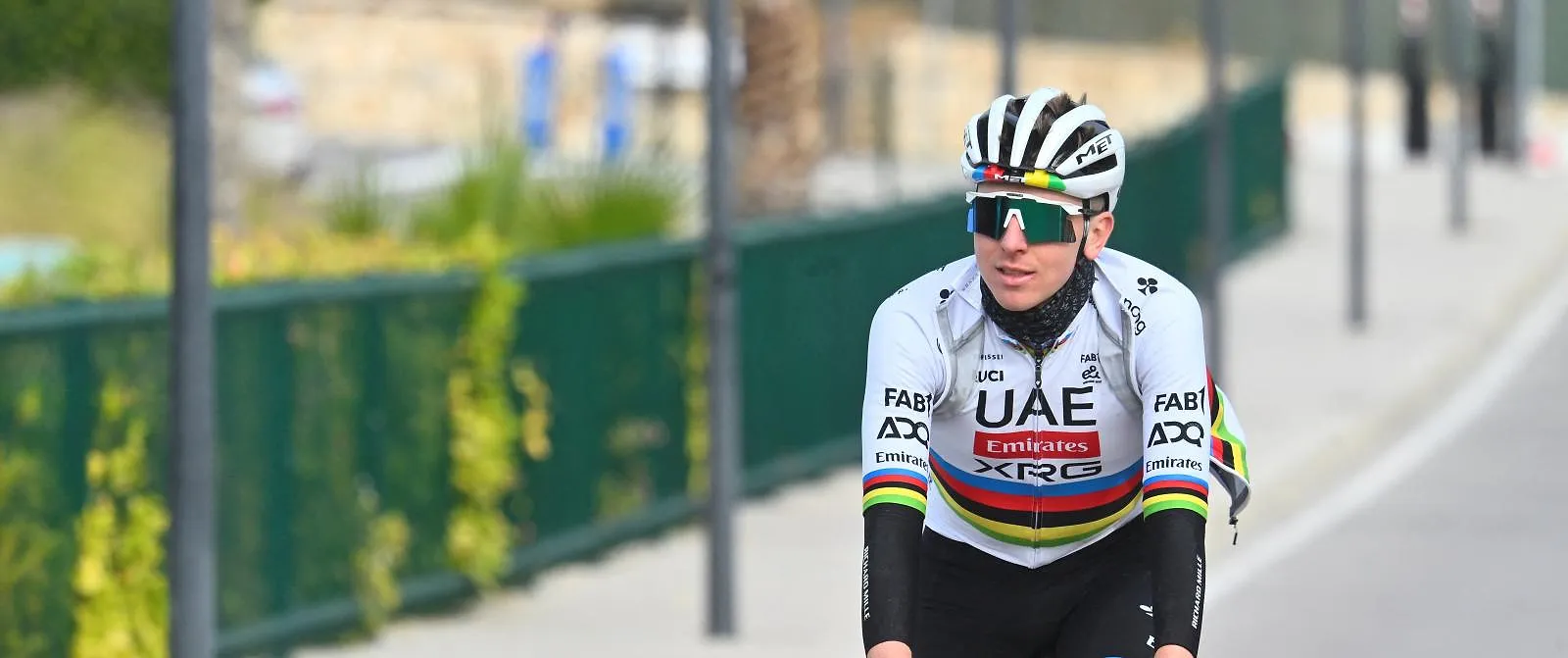 Motor zal Tadej Pogacar beschermen tijdens zijn trainingen - Circus Daily