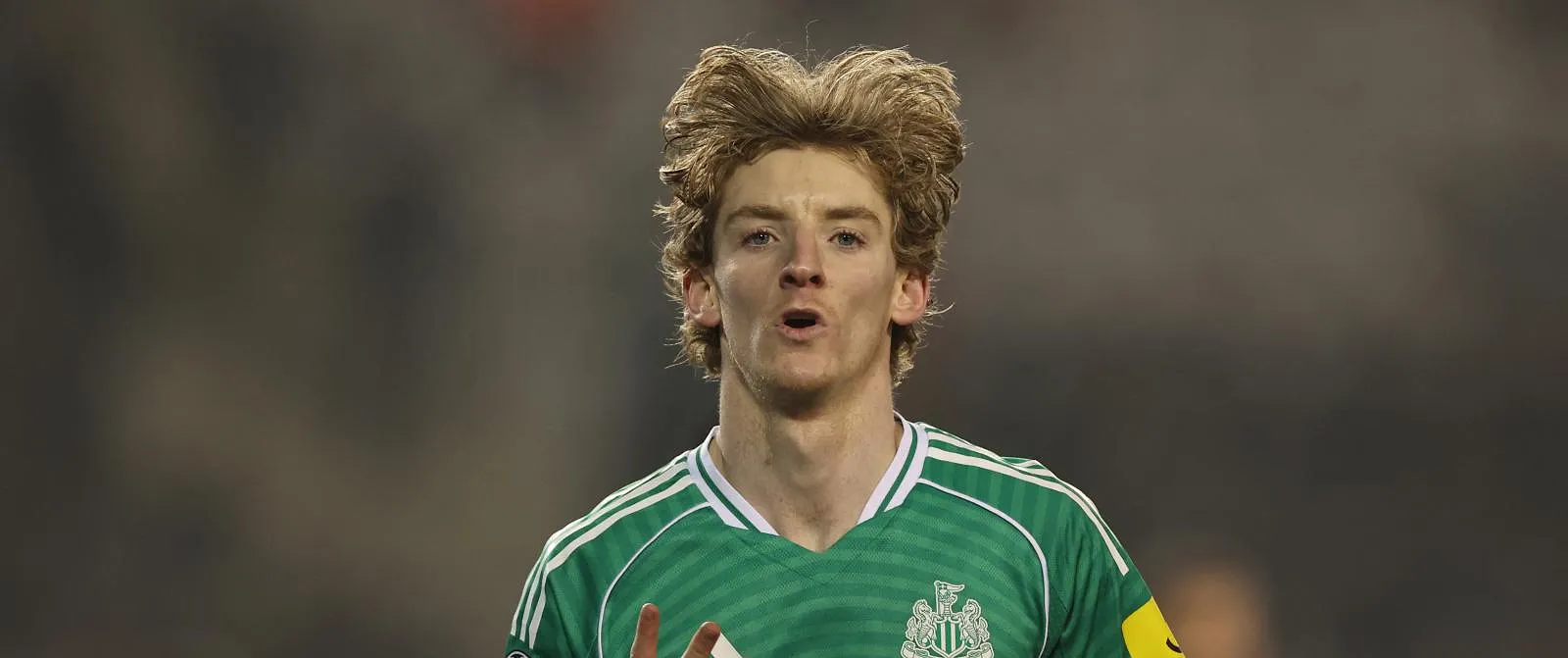 De ongelooflijke avond van Anthony Gordon: tweede speler ooit met vier goals in één helft in de Champions League - Circus Daily