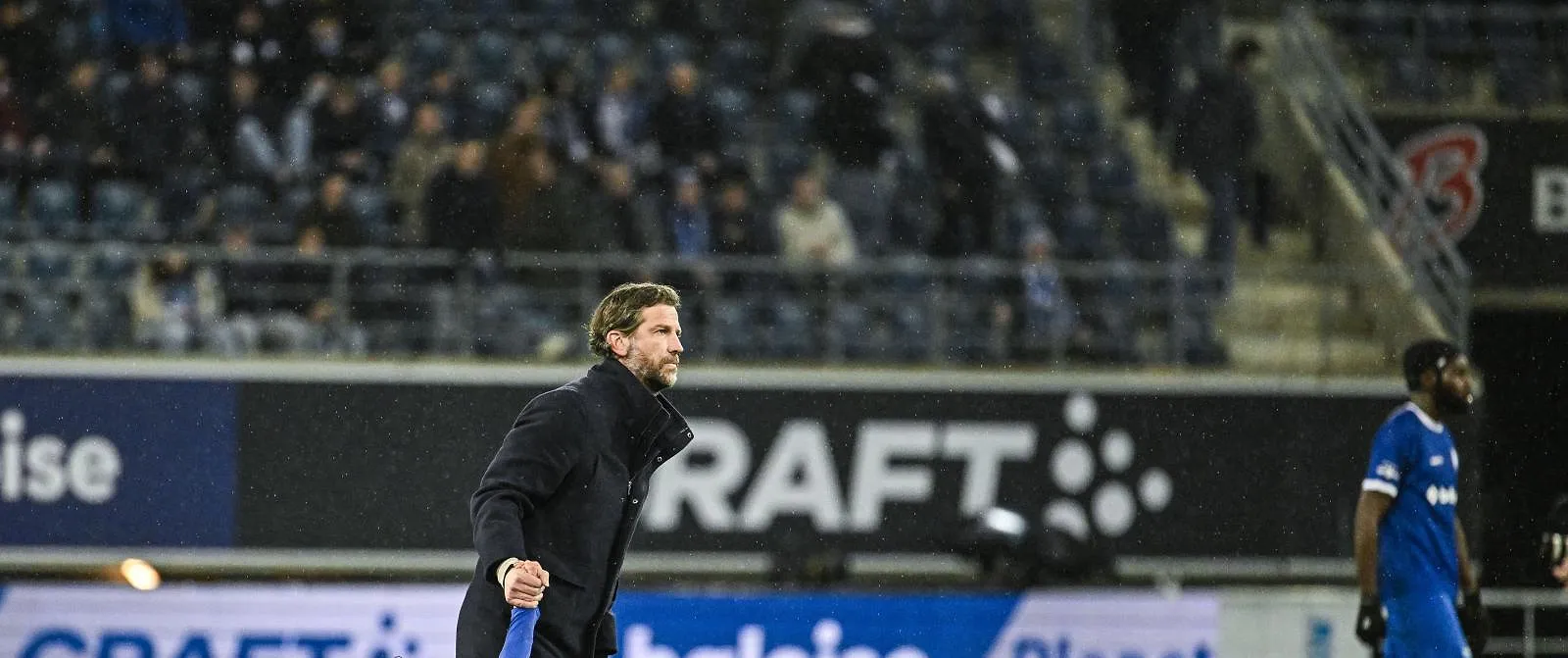 De Mil gefrustreerd : « Als we zo blijven spelen, mogen we niet hopen op kwalificatie voor de play-offs 1 » - Circus Daily