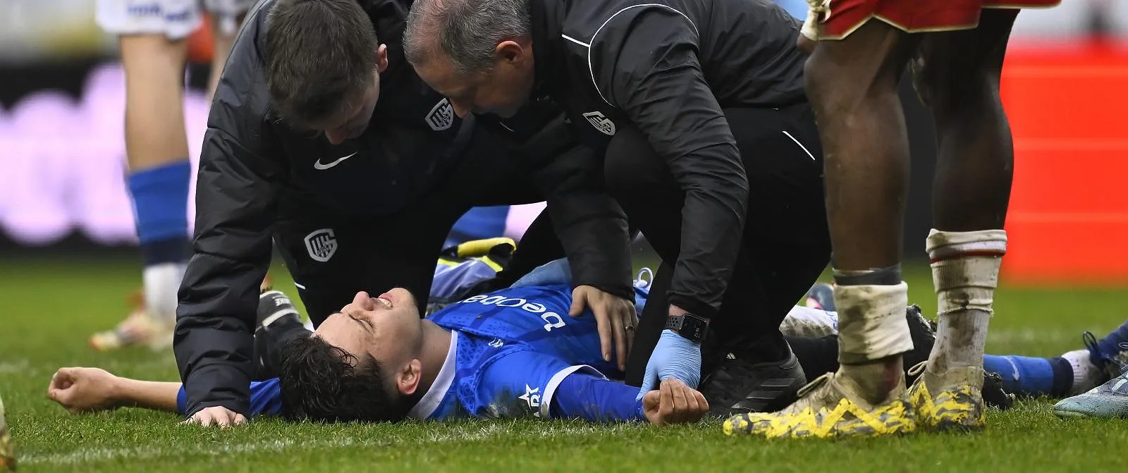 Genk: geruststellend nieuws over Karetsas na blessure tegen Standard - Circus Daily