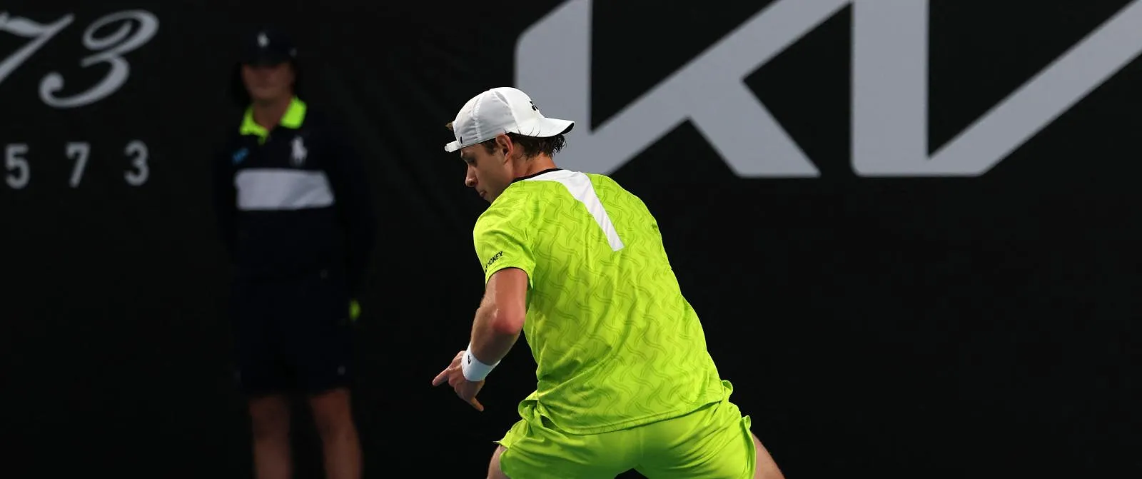 Een tweener tegen Sinner: Zizou Bergs amuseert zich op training in Indian Wells - Circus Daily