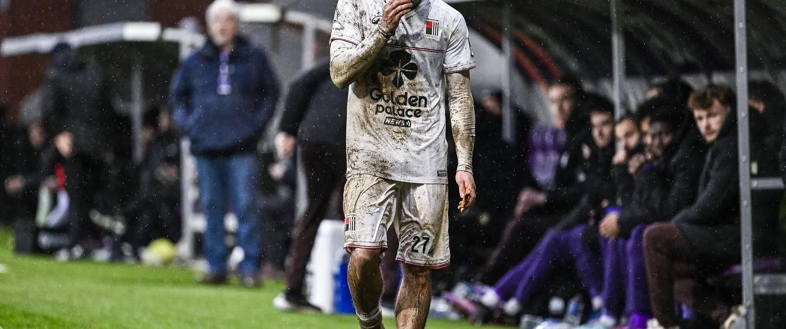 Licentiecommissie trekt opnieuw drie punten af bij RWDM na rist aan onbetaalde facturen - Belga