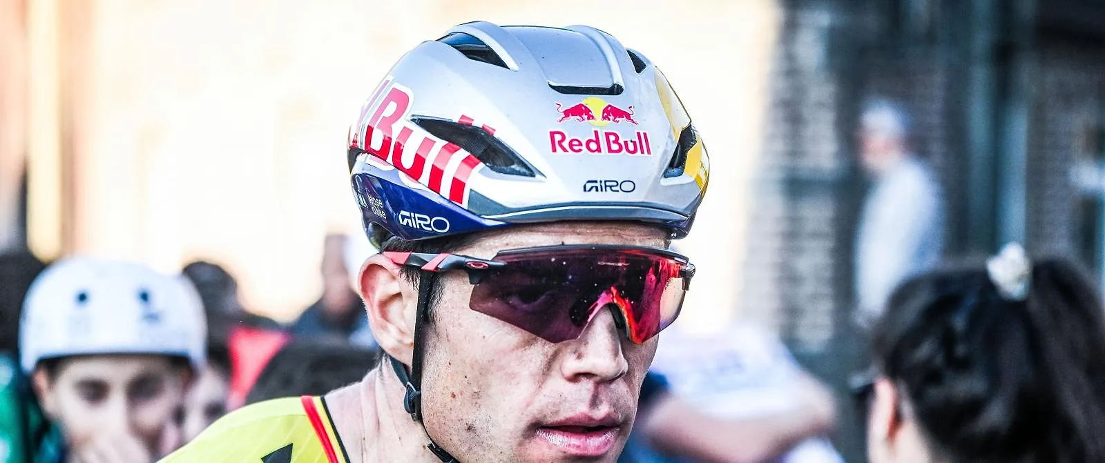 «Meer onzekerheden dan gehoopt»: Van Aert mist vertrouwen voor de Strade Bianche - Circus Daily