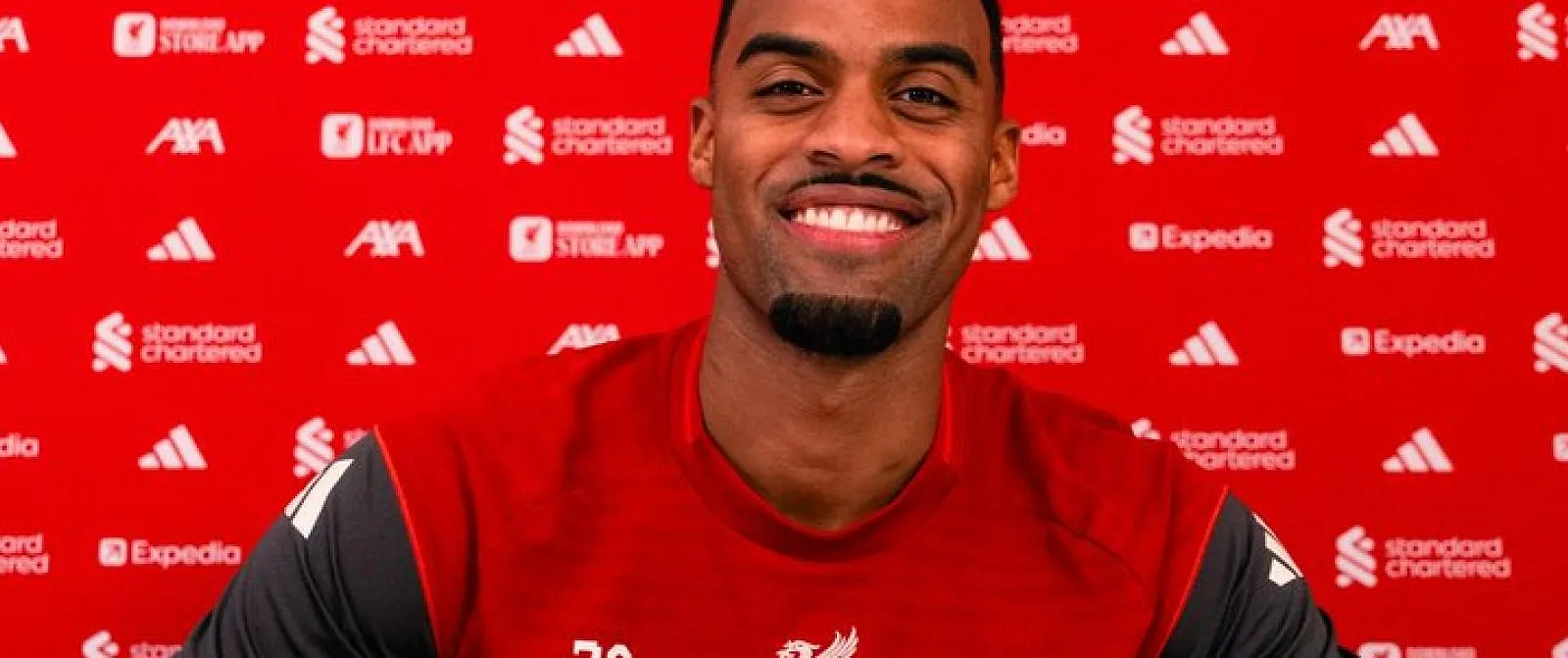 Goed nieuws voor Liverpool: Ryan Gravenberch verlengt tot 2032! - Circus Daily