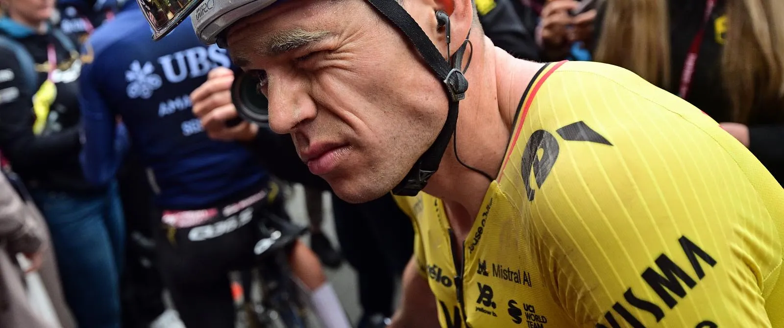 “Ik kom gewoon nog een procentje tekort”: Wout van Aert tevreden met tiende plaats in de Strade Bianche - Circus Daily