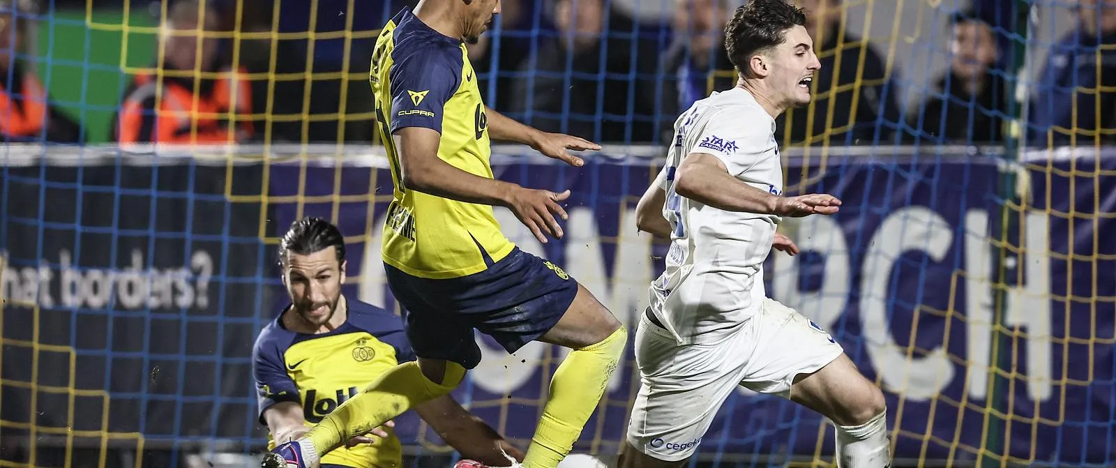 Geen uitsluiting voor « vieze tackle » van Burgess: « Ik had geen verkeerde intenties » - Circus Daily