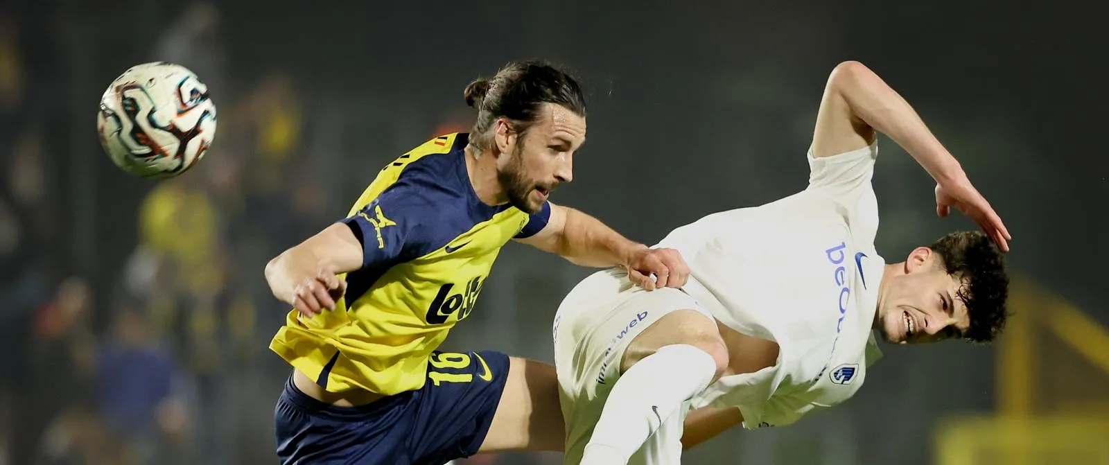 Verdict van Jonathan Lardot over de tackle van Burgess is onverbiddelijk: uitsluiting - Circus Daily