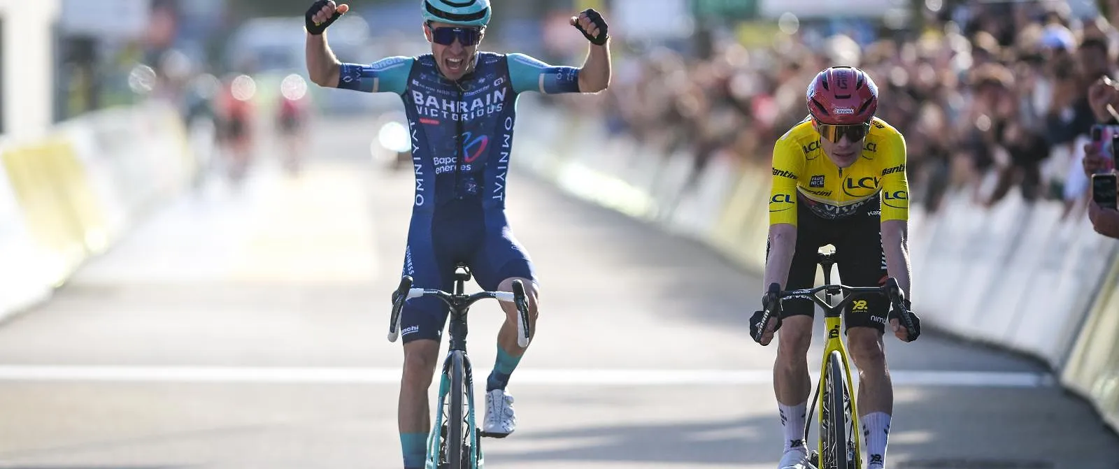 Parijs-Nice: Lenny Martinez klopt Jonas Vingegaard in de sprint in de slotrit, Deen wint eindklassement - Belga