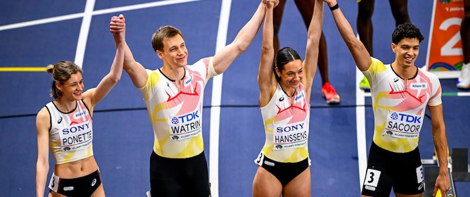 WK indoor: Belgian Waffles bezorgen België goud op de 4x400 m! - Belga