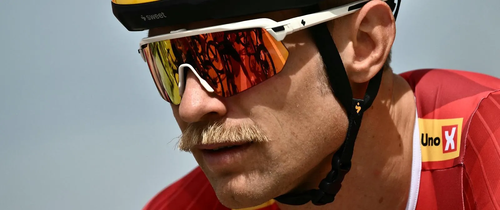 Magnus Cort Nielsen snelt naar winst in tweede rit Catalonië, Remco zakt naar derde plek in algemeen klassement - Circus Daily