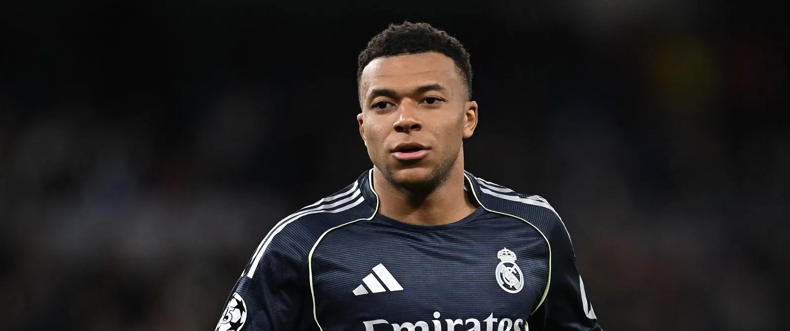 Hallucinant: Real Madrid zou de verkeerde knie van Kylian Mbappé hebben onderzocht! - Circus Daily