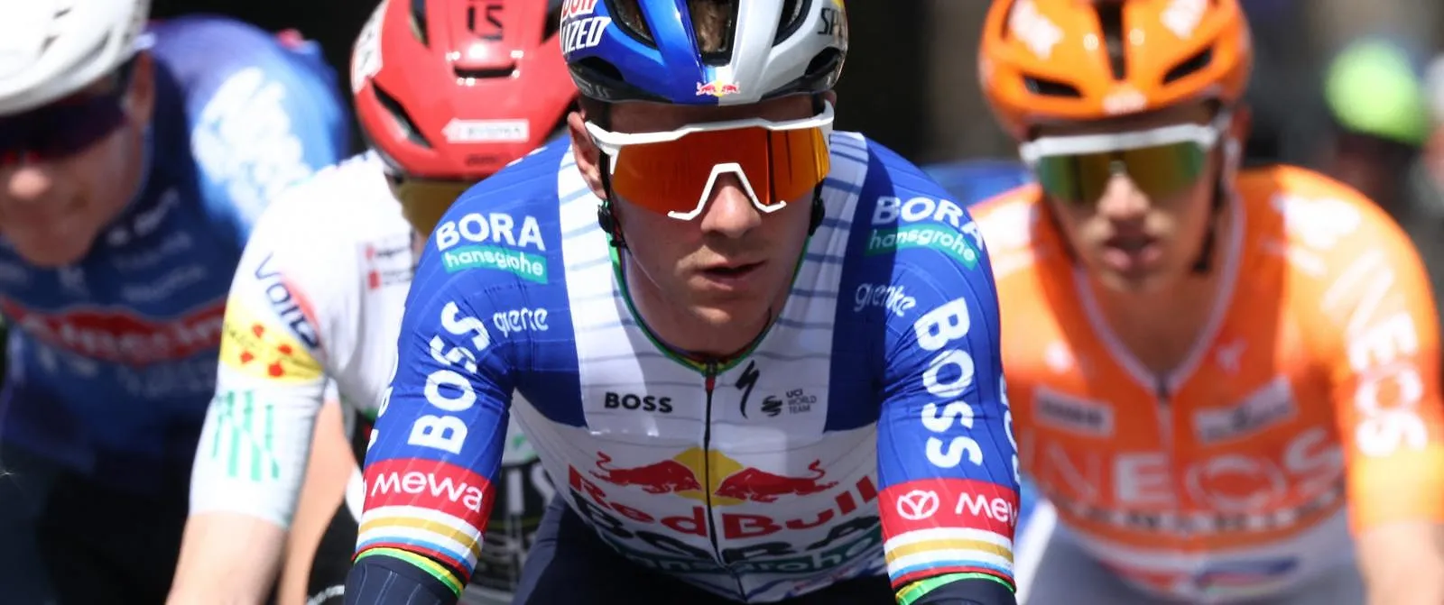 Remco Evenepoel gefnuikt door de weergoden: «De tegenwind maakte het onmogelijk om een gat te slaan»