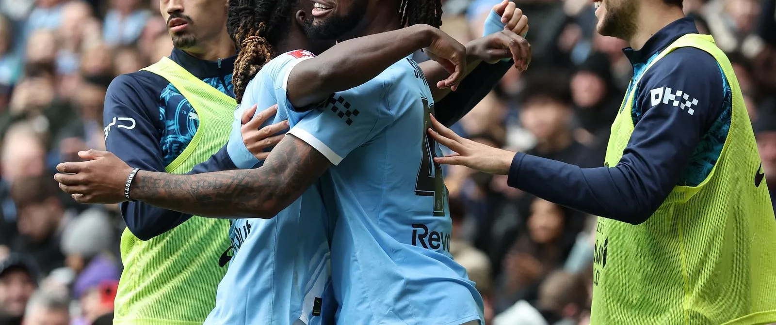 FA Cup: sterk Manchester City, met uitblinker Doku, walst over Liverpool heen (4-0) en stoot door naar halve finales - Belga