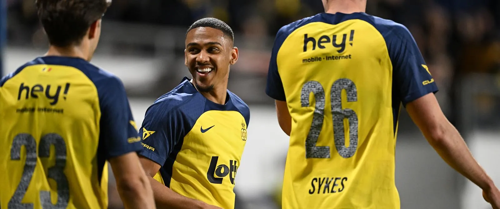 Union begint sterk tegen Sint-Truiden (1-0) en zet meteen druk op Club Brugge - Belga