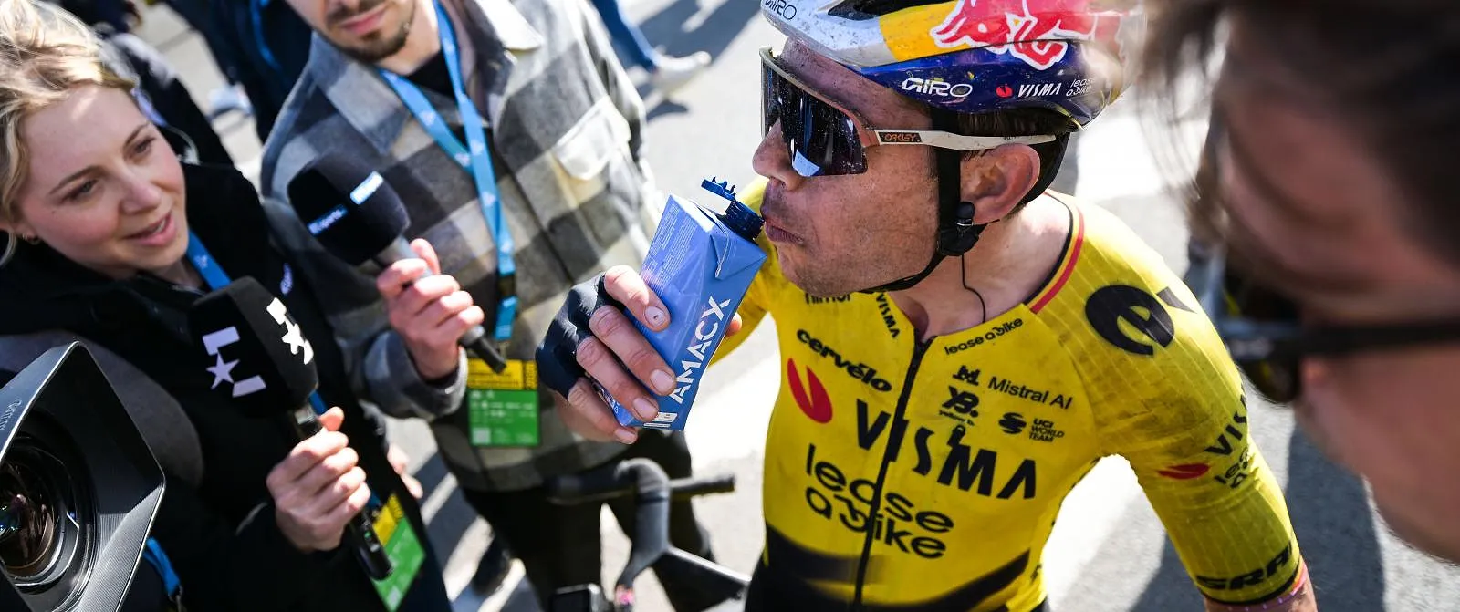 Ronde van Vlaanderen: « Ik zou later waarschijnlijk gelost zijn »: Van Aert reageert na vierde plaats - Circus Daily