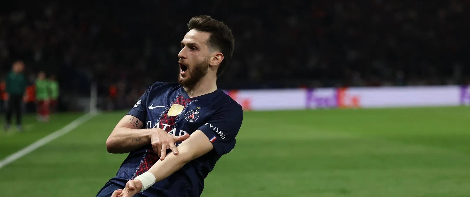 Champions League : PSG is te sterk voor Liverpool, Atlético Madrid wint bij tienkoppig Barcelona - Belga