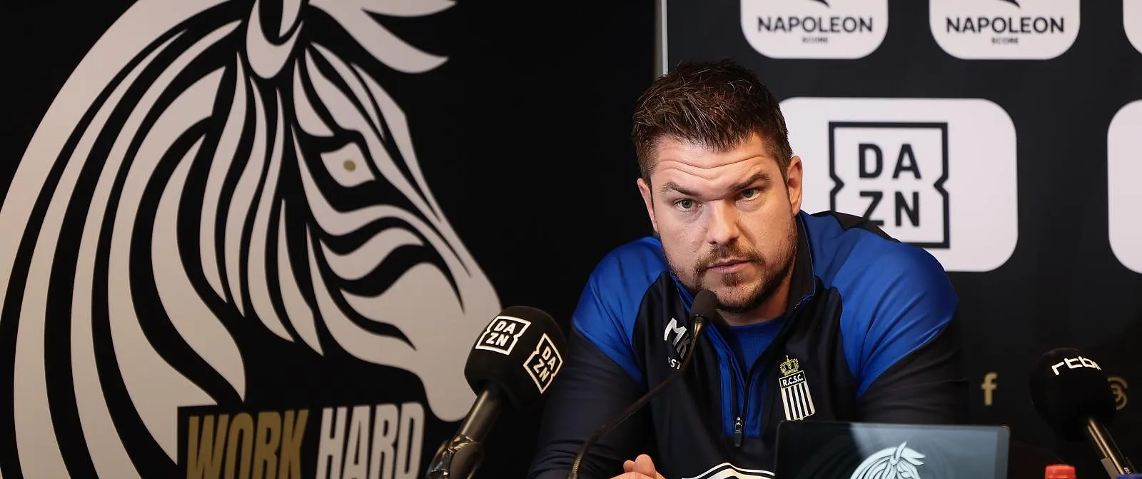 “We hebben geen oplossingen gevonden om Hans te helpen”: Mario Kohnen leidt vrijdag zijn eerste wedstrijd - Circus Daily