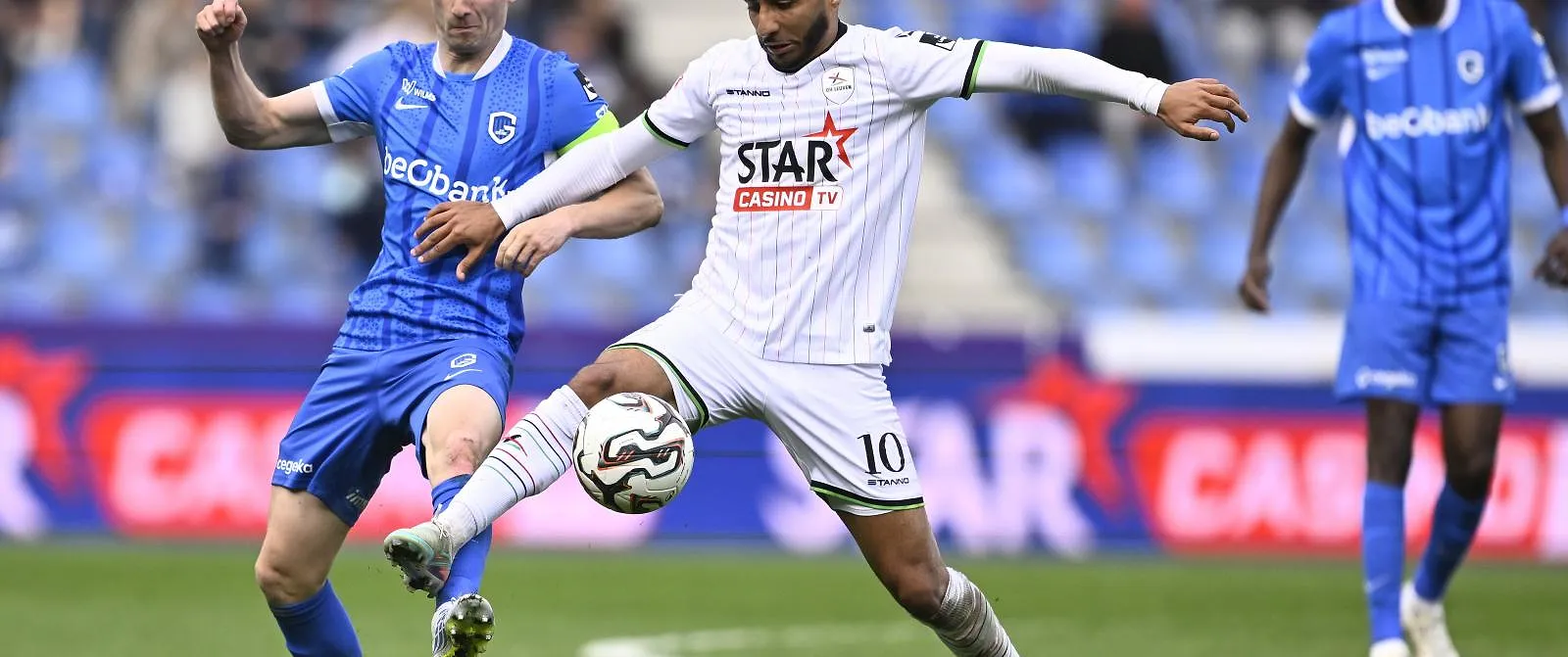 Europe Play-offs: Genk en Leuven delen de punten na weinig boeiende wedstrijd (0-0) - Belga