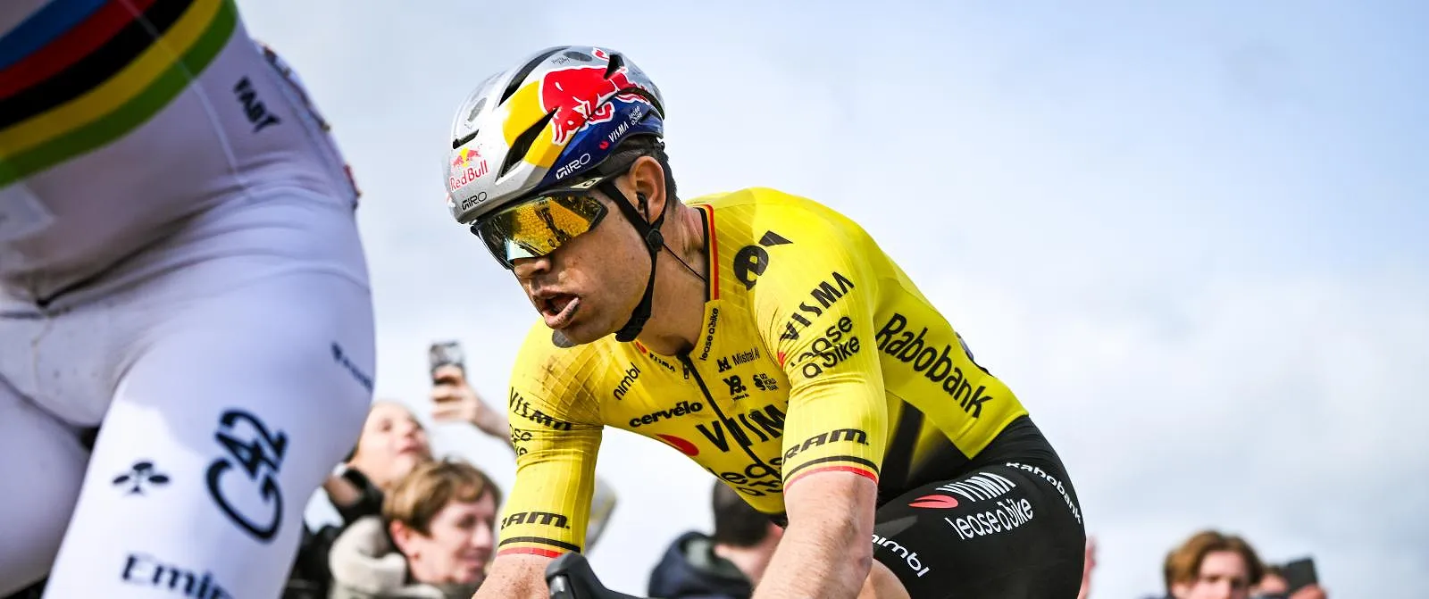 Wout van Aert verrast door de hype: “Ik begrijp niet goed waar die gekte vandaan komt” - Circus Daily