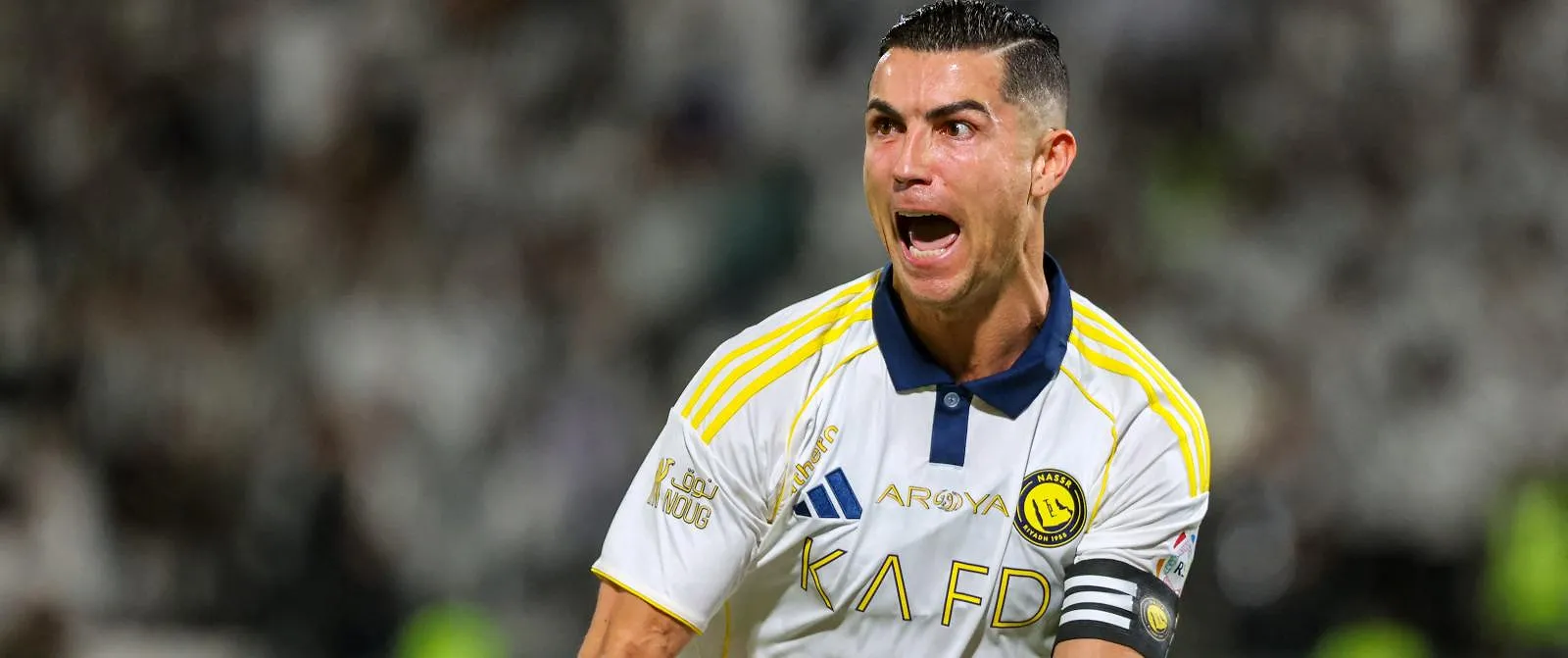 Cristiano Ronaldo bereikt de kaap van 100 goals in Saudi-Arabië, de 1000ste komt in zichtv - Circus Daily