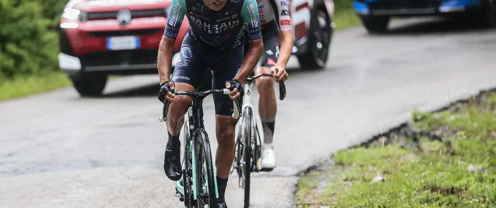 Giro: Igor Arrieta wint de 5e etappe na een knotsgekke finale - Belga