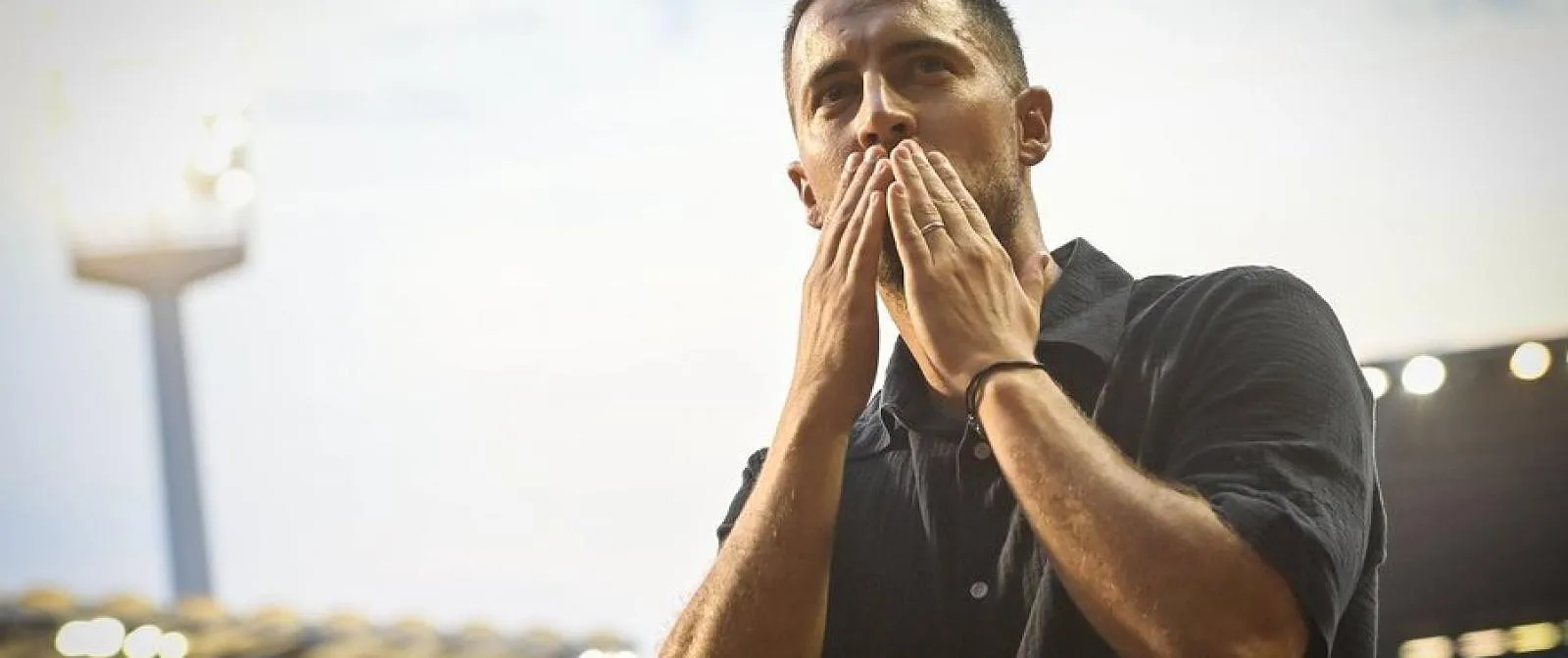 Een uitverkocht stadion en de komst van Eden Hazard: de Rode Duivels beleven een groots moment vlak voor het WK! - Circus Daily