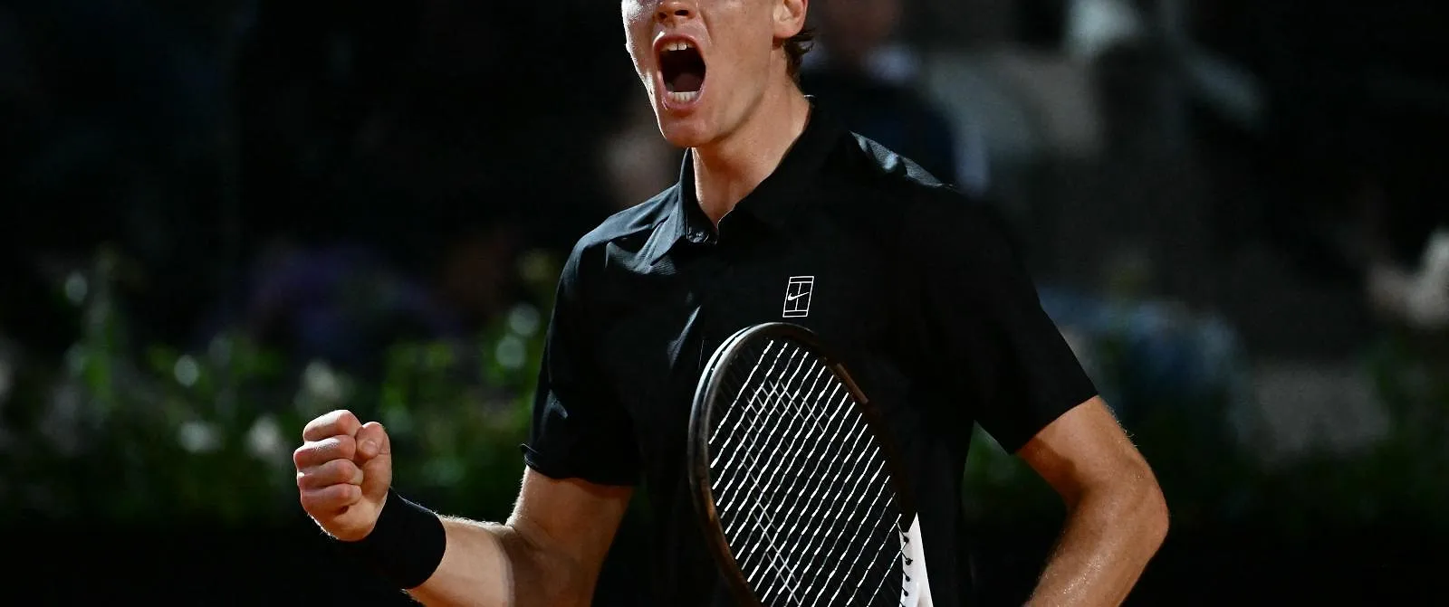 Italian Open: Jannik Sinner haalt het van Daniil Medvedev en neemt het in de finale op tegen Casper Ruud! - Belga