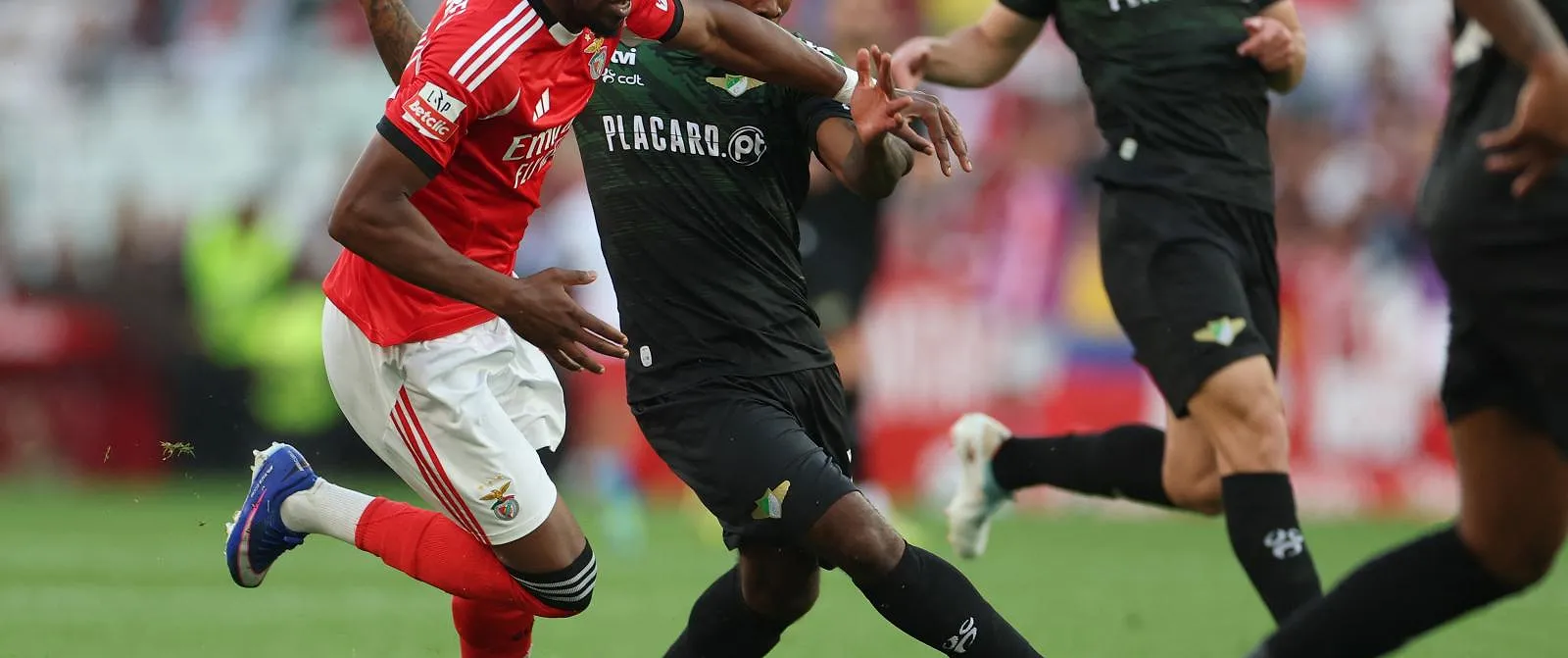 Dodi Lukebakio (SL Benfica) eindigt als derde in de Portugese competitie. - Belga