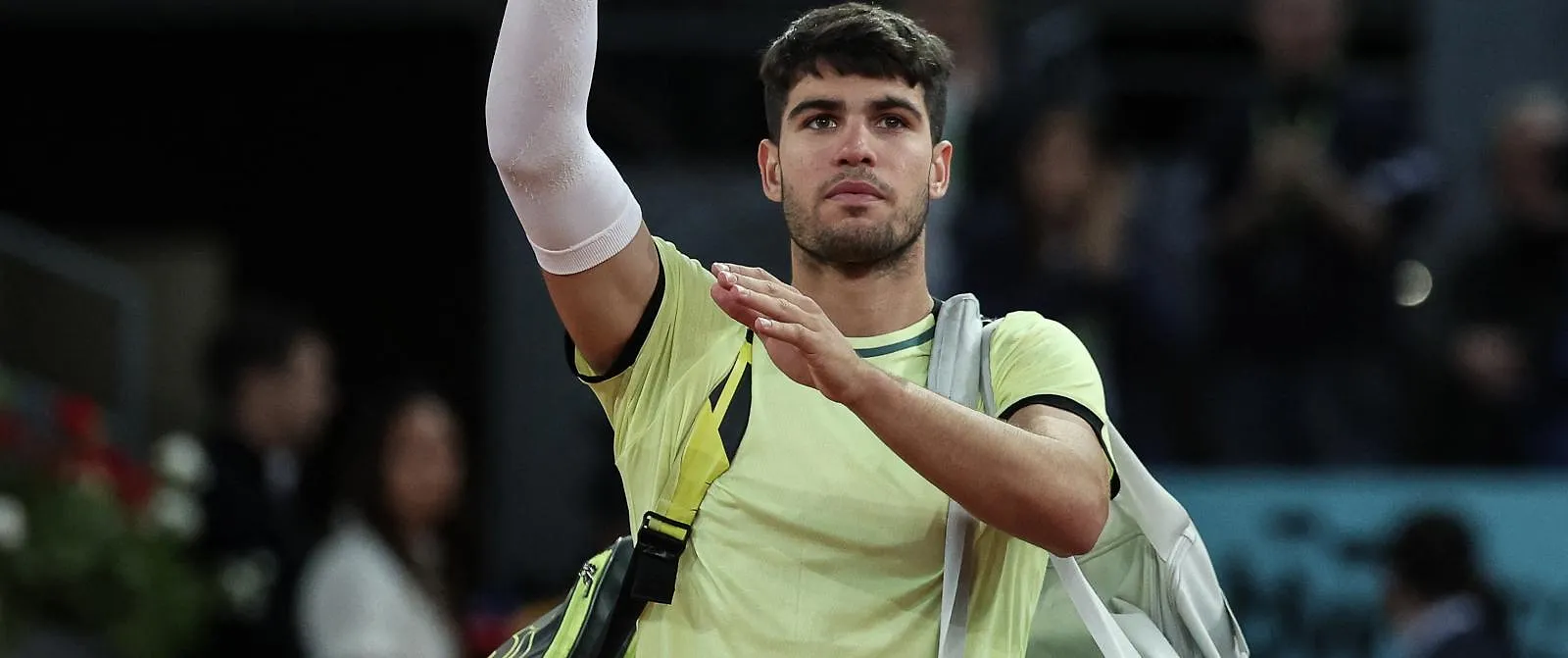 Carlos Alcaraz kondigt nu al forfait aan voor Wimbledon! - Circus Daily