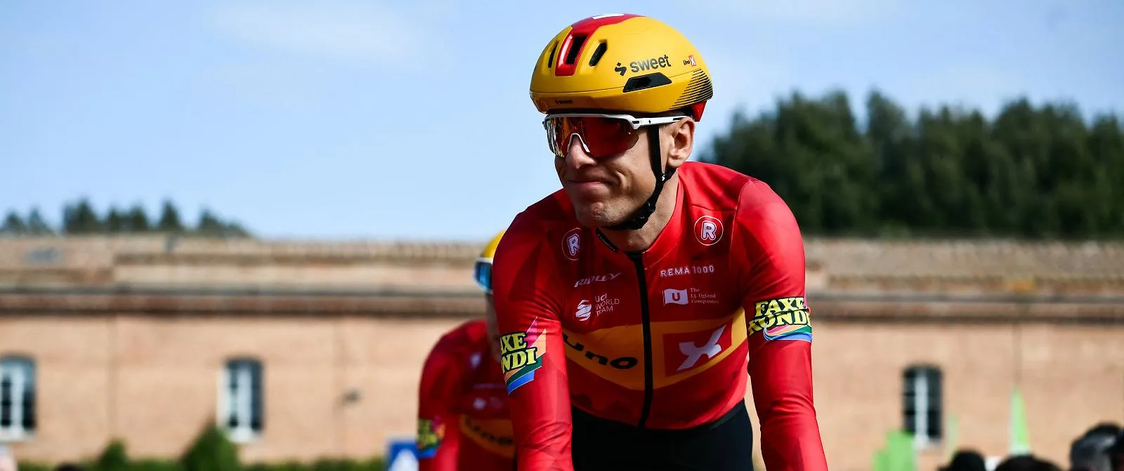 De vluchters verrassen het peloton in de Giro en Fredrik Dversnes profiteert optimaal om de vijftiende etappe te winnen ! - Circus Daily