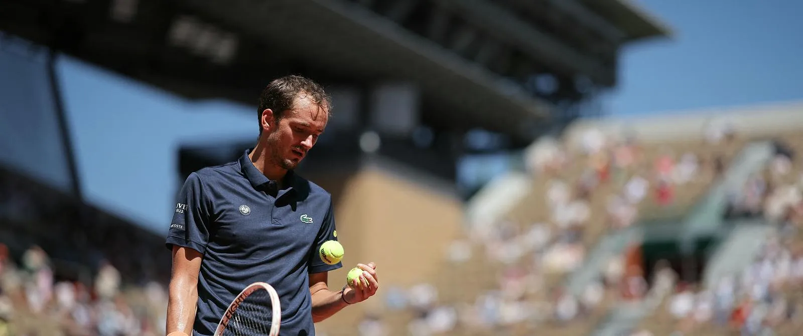 Donderslag op Roland-Garros : Daniil Medvedev uitgeschakeld in de eerste ronde ! - Circus Daily