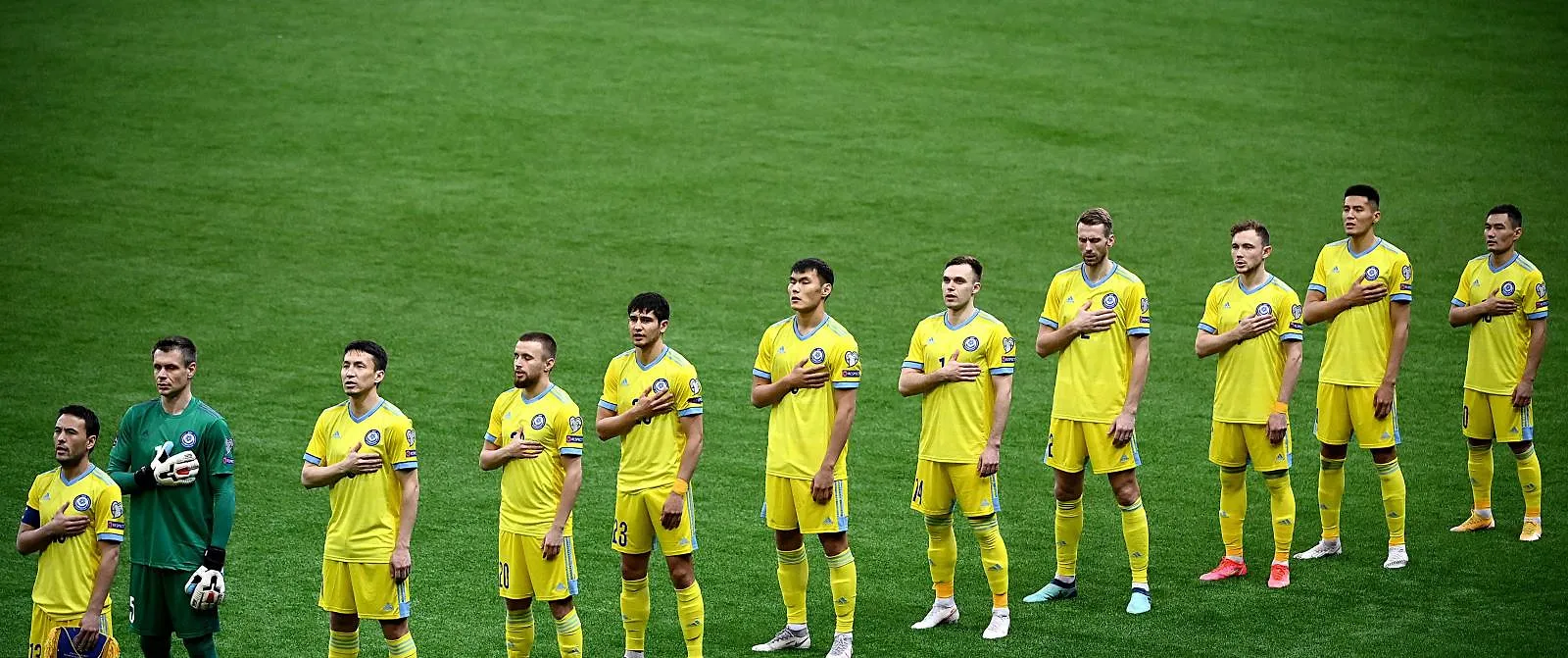Pro League-club wil goudhaantje rekruteren… in Kazachstan - Circus Daily