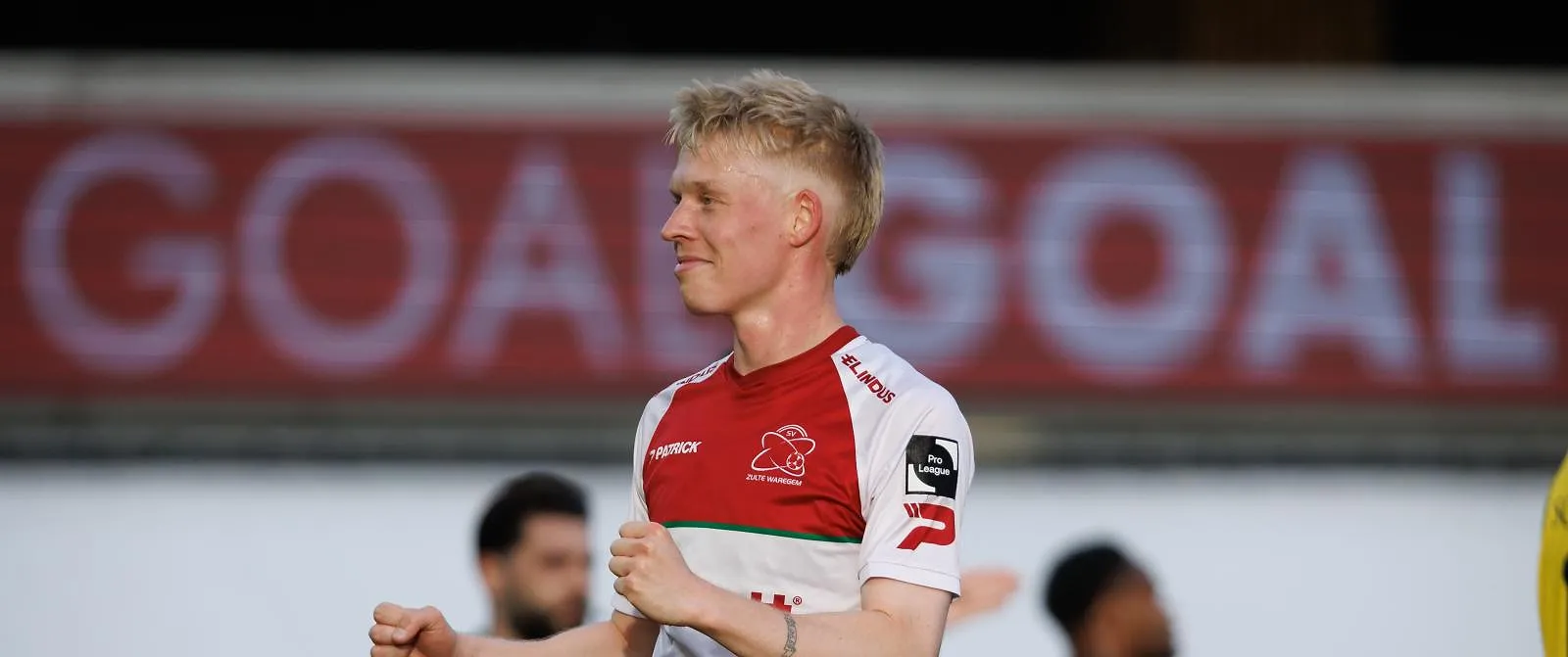 Officieel : Jeppe Erenbjerg verlaat Zulte Waregem voor Genk - Circus Daily