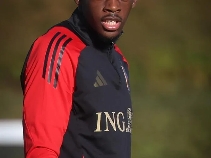 Euvrard verheugd na de vier goals van Mitongo: «Hij is een spits met een heel interessant potentieel»