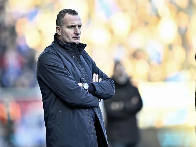 «Hij heeft al alle fundamentele voetbalprincipes herzien»: de kleedkamer is al overtuigd door Nicky Hayen