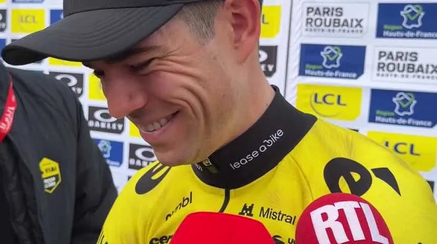 Wout van Aert : "Cette victoire est pour Michael."